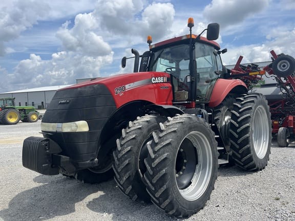 2011 Case IH Magnum 290 Equipment Image0