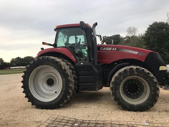 Image of Case IH Magnum 290 equipment image 1