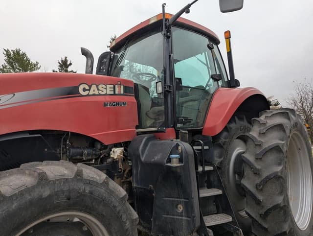 Image of Case IH Magnum 290 equipment image 3
