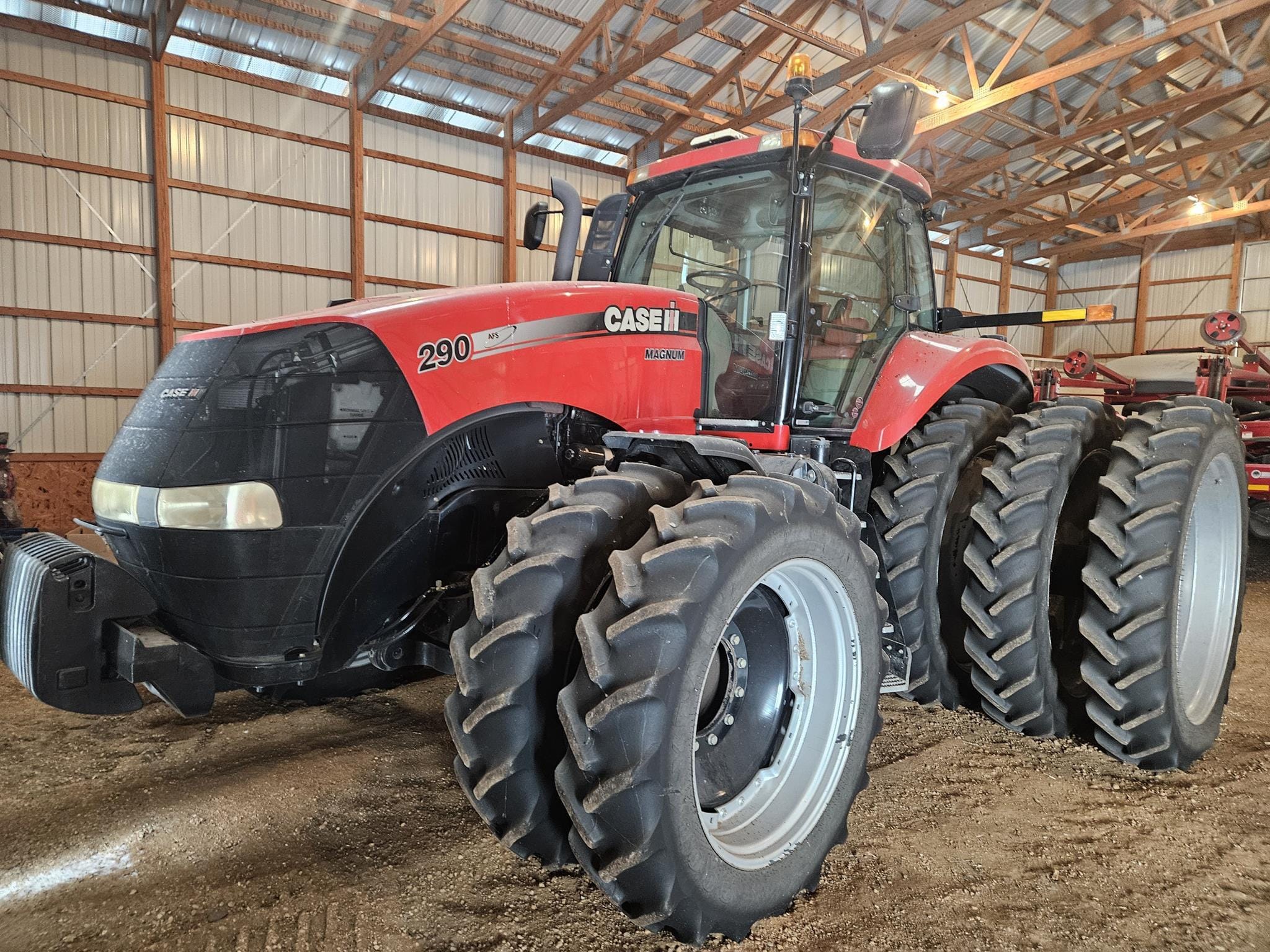 2011 Case IH Magnum 290 Equipment Image0