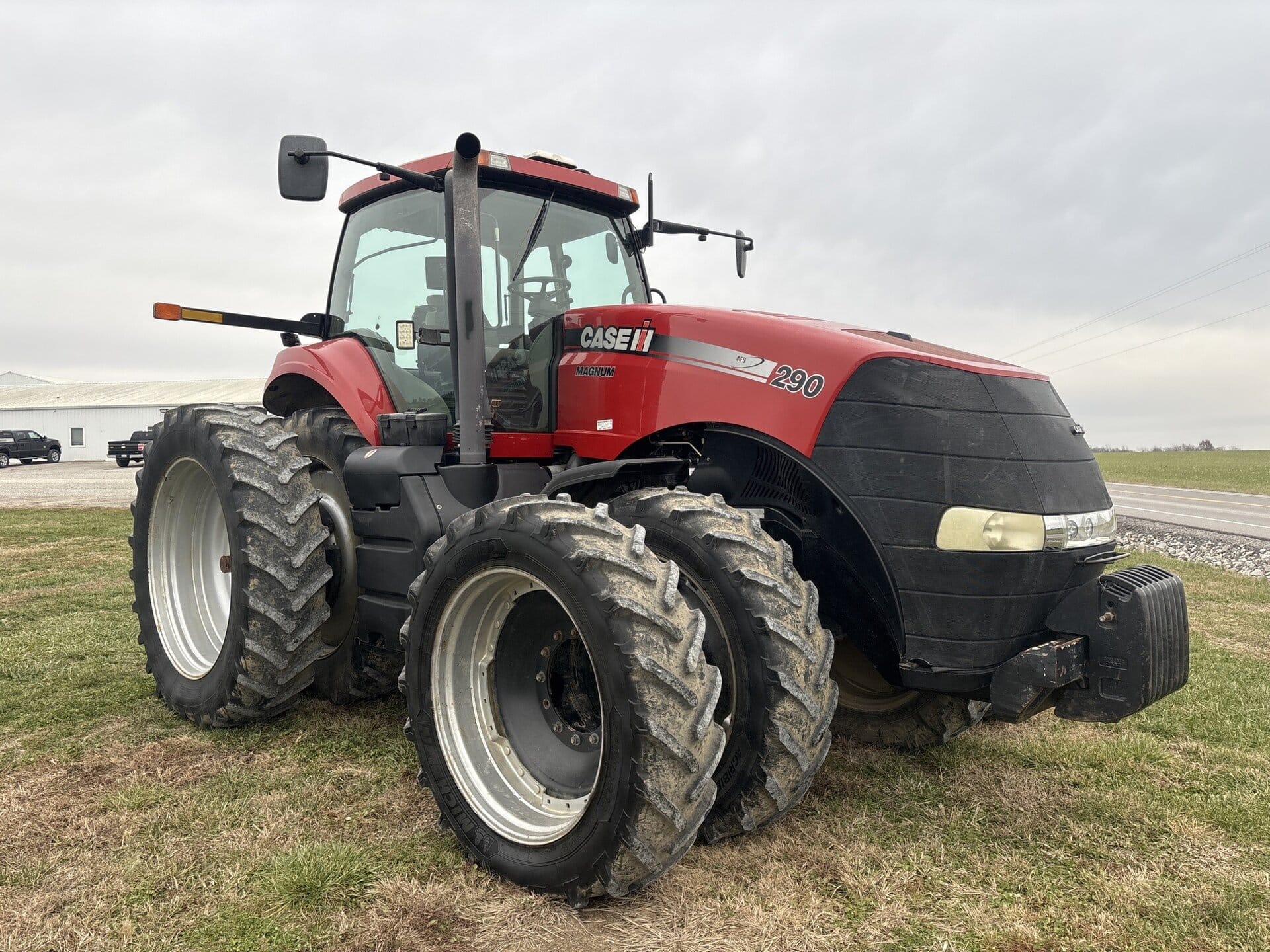 2011 Case IH Magnum 290 Equipment Image0