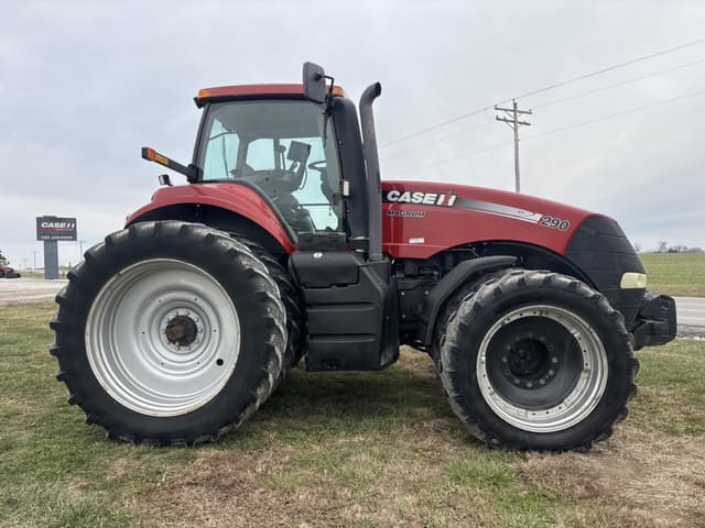 Image of Case IH Magnum 290 equipment image 1