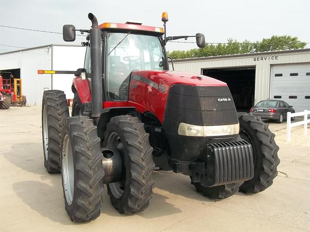 Image of Case IH Magnum 305 equipment image 1