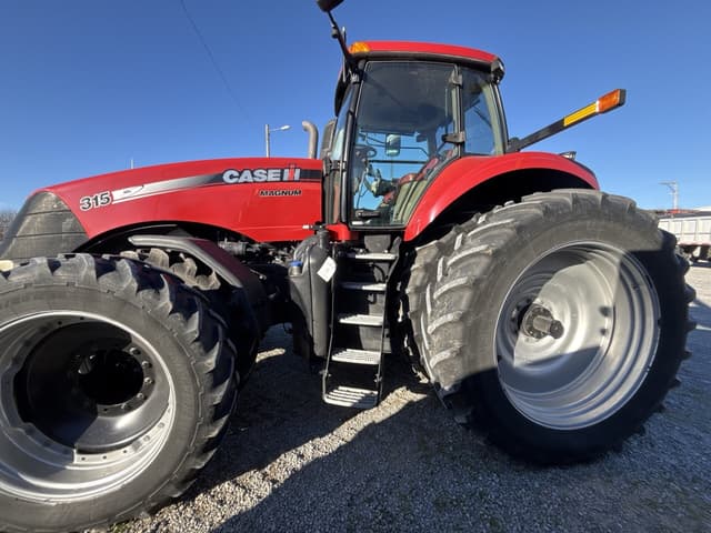 Image of Case IH Magnum 315 equipment image 4