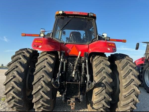 Image of Case IH Magnum 315 equipment image 4