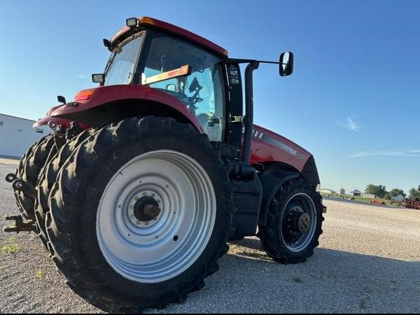 Image of Case IH Magnum 315 equipment image 3