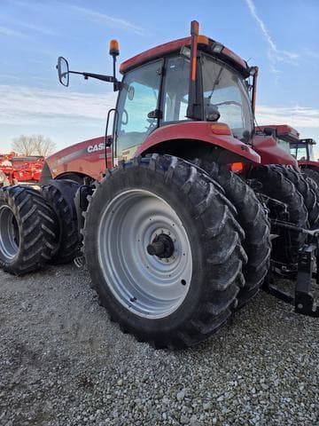 Image of Case IH Magnum 315 equipment image 2