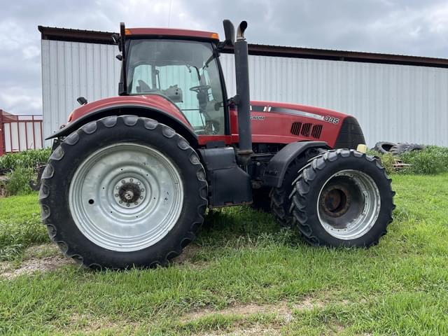 Image of Case IH Magnum 335 equipment image 2