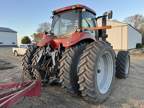 Image of Case IH Magnum 335 equipment image 3