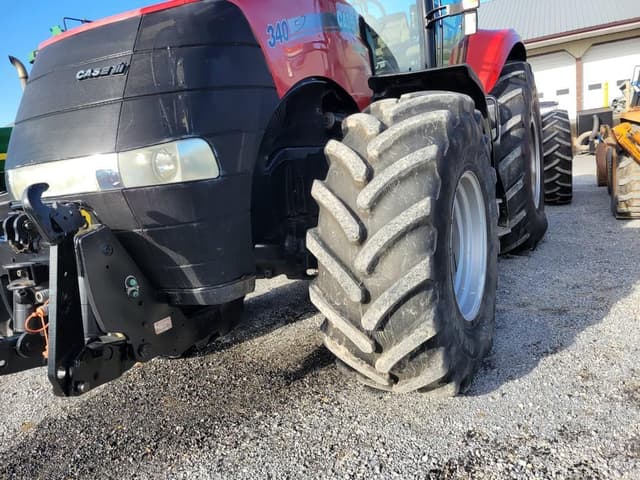Image of Case IH Magnum 340 equipment image 2