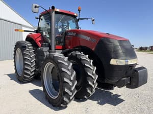 2011 Case IH Magnum 340 Image