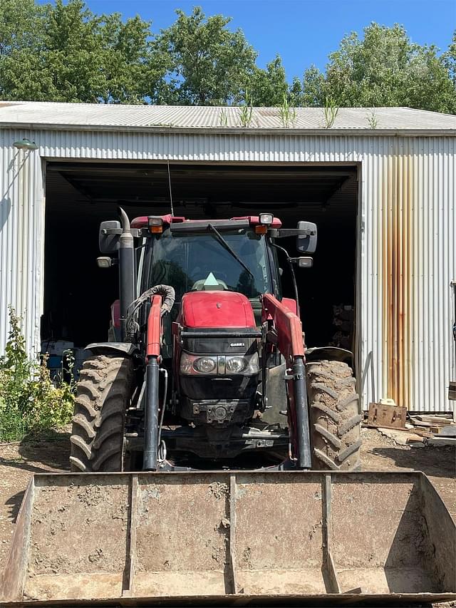 Image of Case IH Maxxum 125 equipment image 4