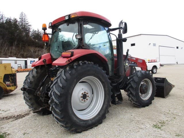 Image of Case IH Maxxum 140 equipment image 3