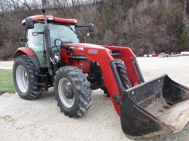 Image of Case IH Maxxum 140 equipment image 4