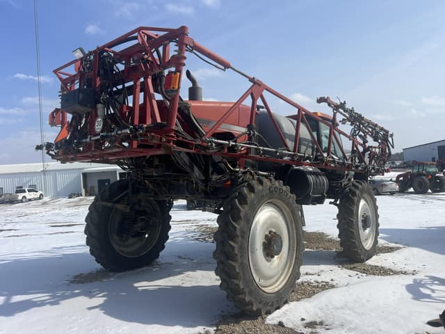 Image of Case IH 3230 Patriot equipment image 4