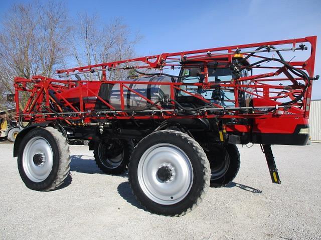 Image of Case IH 3230 Patriot equipment image 1