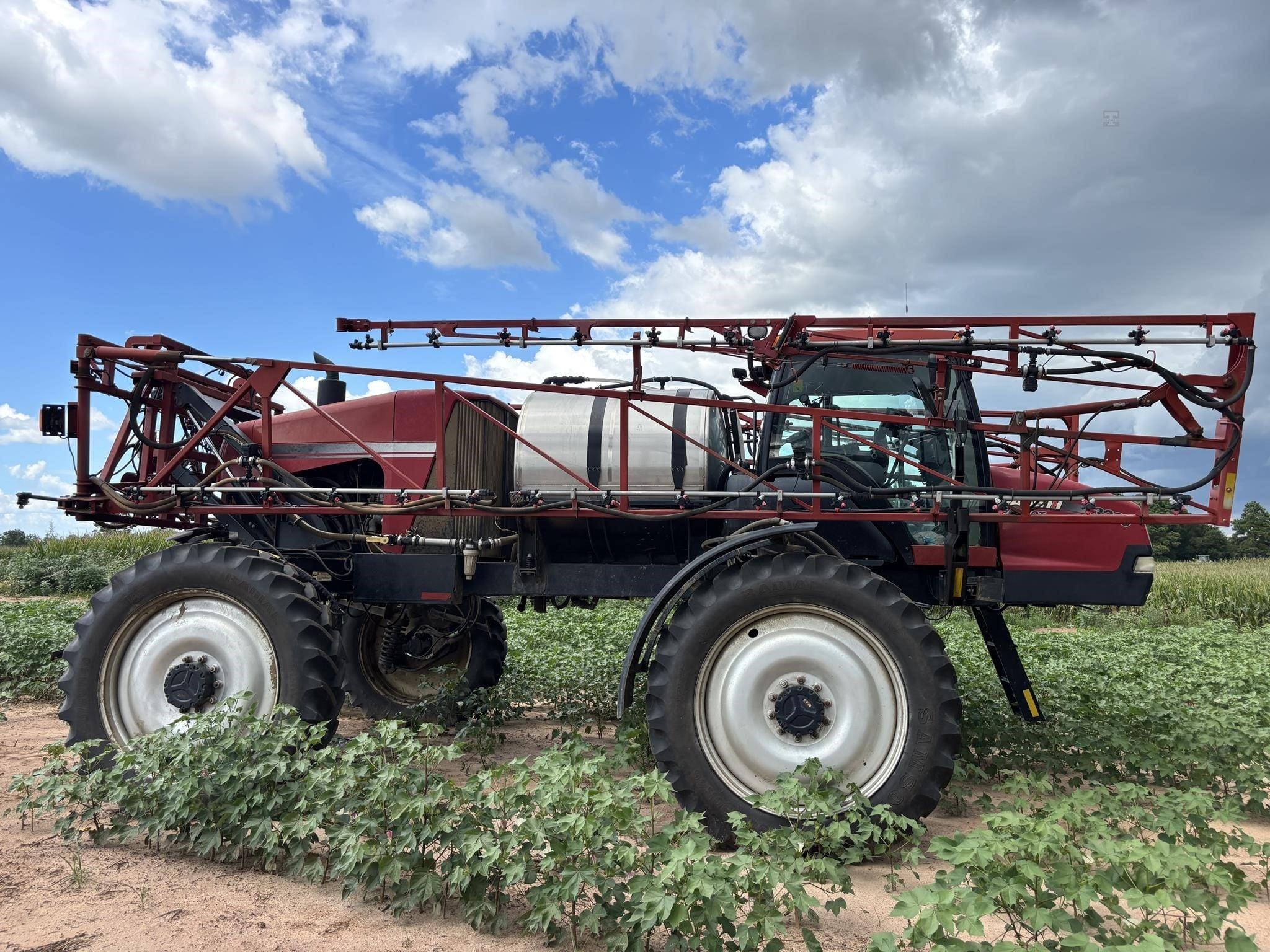 2011 Case IH 3230 Patriot Equipment Image0