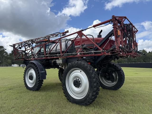 Image of Case IH 3230 Patriot equipment image 3