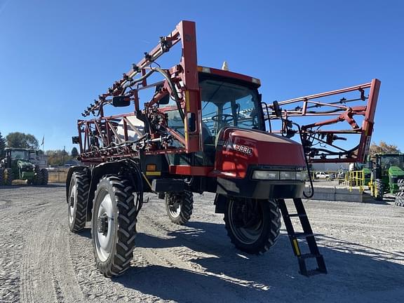 Image of Case IH 3330 Patriot Primary image