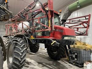 2011 Case IH 3330 Patriot Image