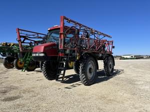 2011 Case IH 3330 Patriot Image