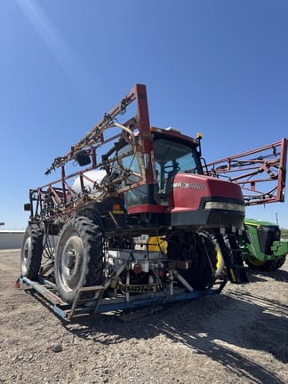 2011 Case IH 3330 Patriot Equipment Image0