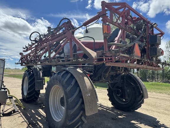 Image of Case IH 3330 Patriot equipment image 1