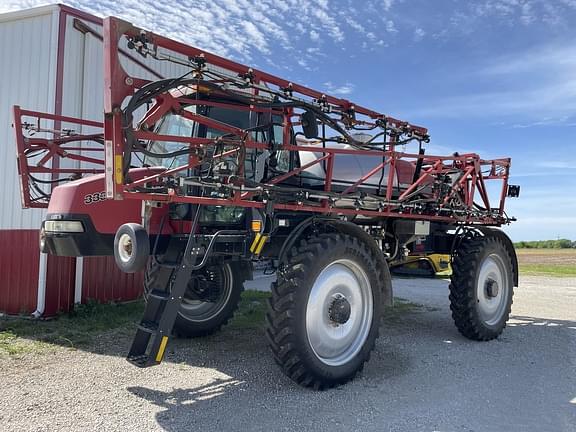 Image of Case IH 3330 Patriot Primary image