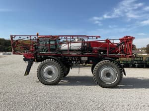 2011 Case IH 3330 Patriot Image