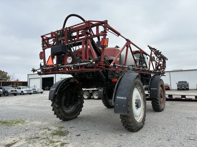 Image of Case IH 3330 Patriot equipment image 4