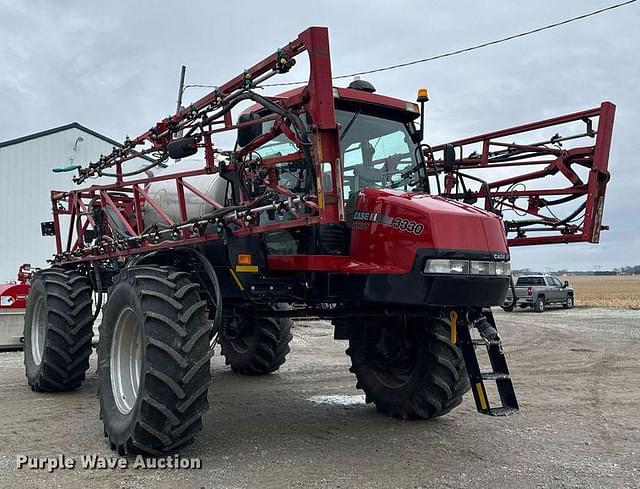 Image of Case IH 3330 Patriot equipment image 2