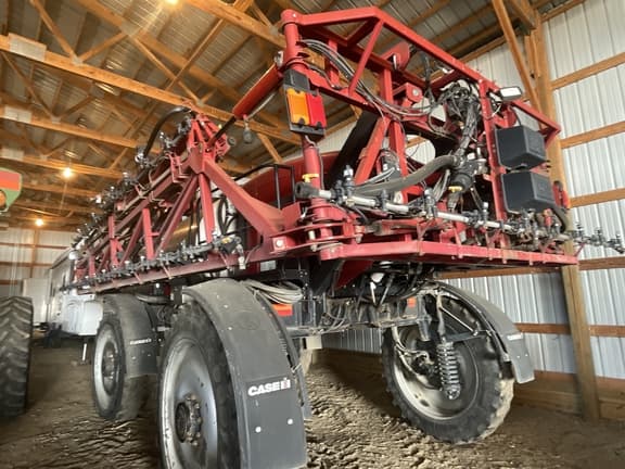 Image of Case IH Patriot 4420 equipment image 4