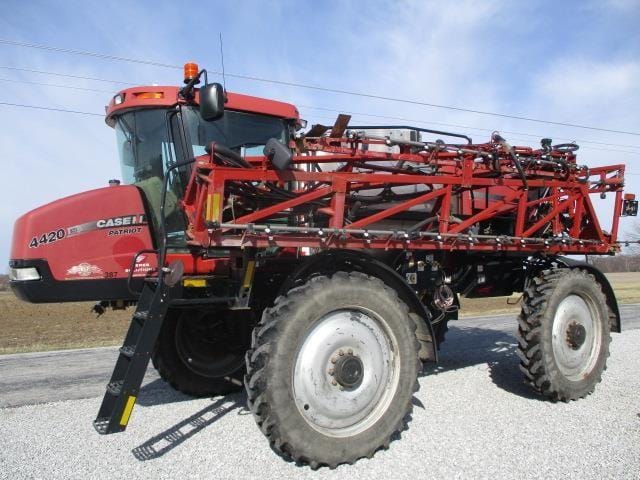 2011 Case IH Patriot 4420 Equipment Image0