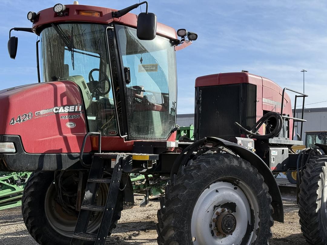 Image of Case IH Patriot 4420 Primary Image