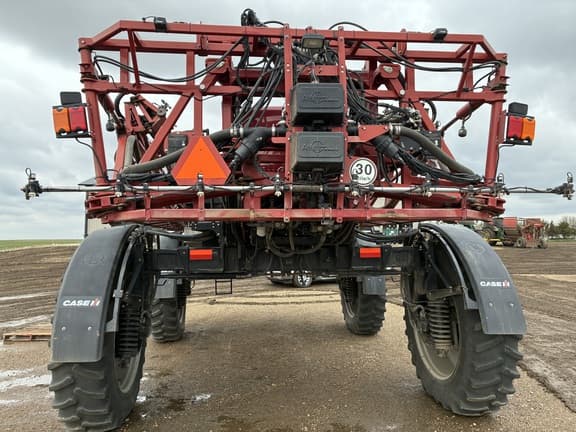 Image of Case IH Patriot 4420 equipment image 3