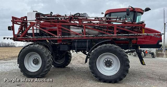 Image of Case IH Patriot 4420 equipment image 3