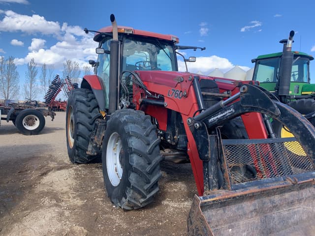 Image of Case IH Puma 140 equipment image 2