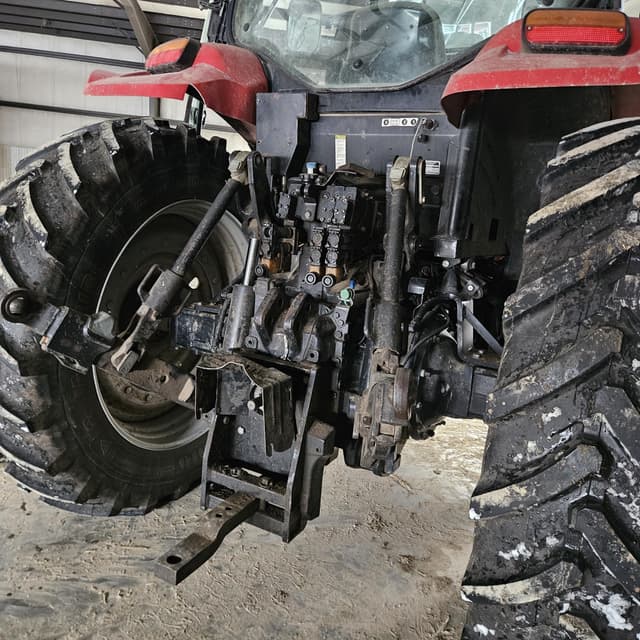 Image of Case IH Puma 225 equipment image 2