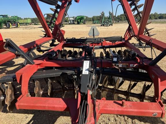 Image of Case IH RMX340 equipment image 4