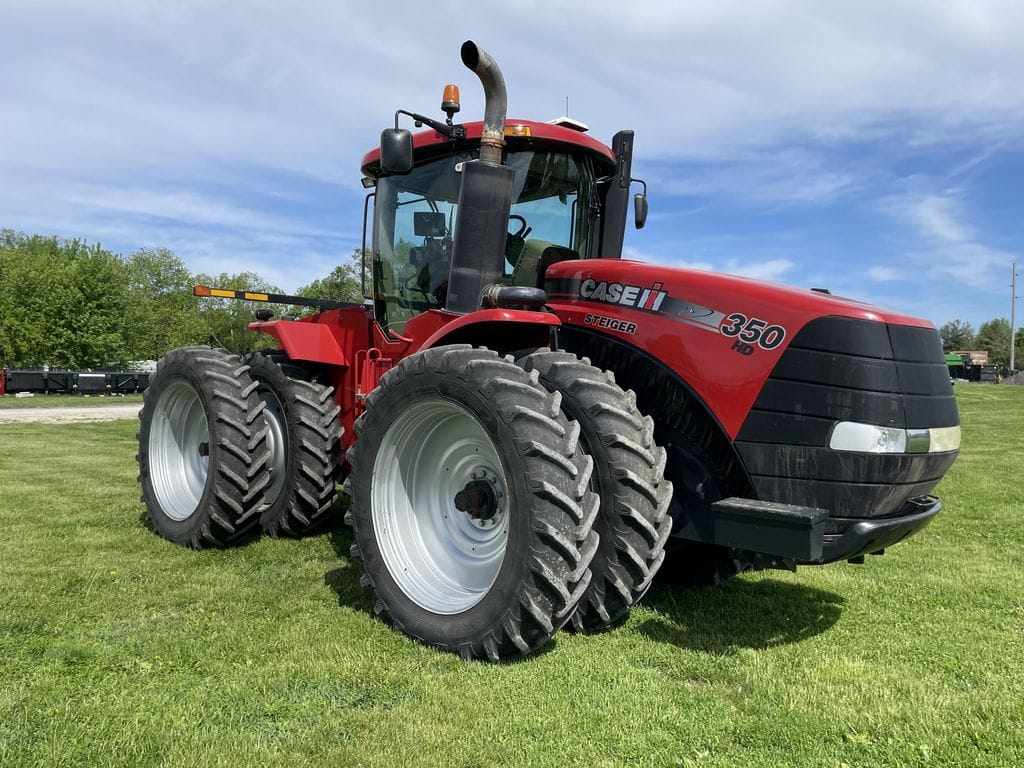 2011 Case IH Steiger 350 Equipment Image0
