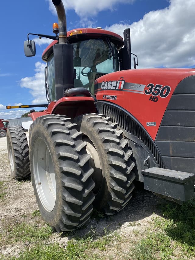 Image of Case IH Steiger 350 equipment image 3