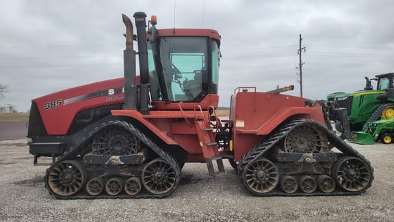 2011 Case IH Steiger 385QT Equipment Image0