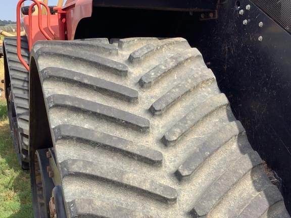 Image of Case IH Steiger 385QT equipment image 2
