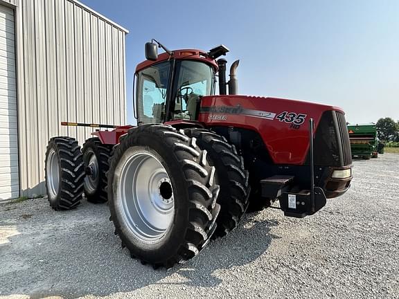 Image of Case IH Steiger 435 equipment image 3