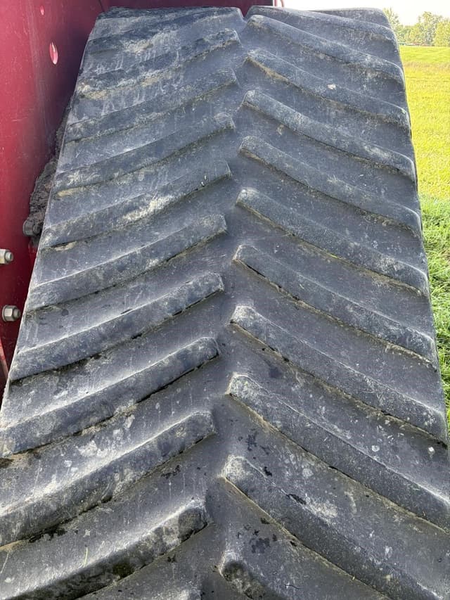 Image of Case IH Steiger 550 equipment image 2