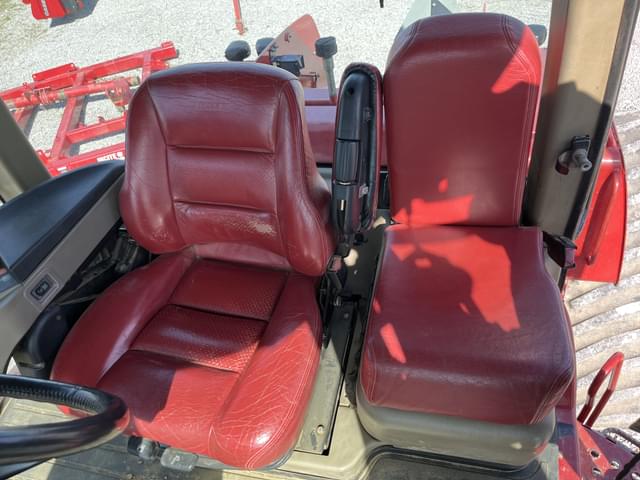 Image of Case IH Steiger 600 Quadtrac equipment image 2