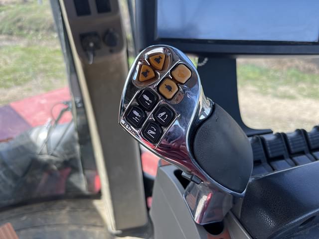 Image of Case IH Steiger 600 Quadtrac equipment image 4