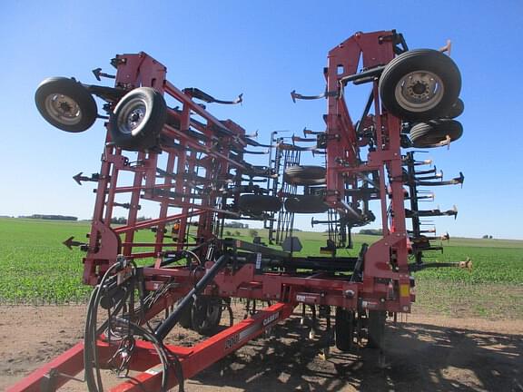 Image of Case IH Tigermate 200 equipment image 1