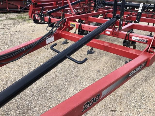 Image of Case IH Tigermate 200 equipment image 4