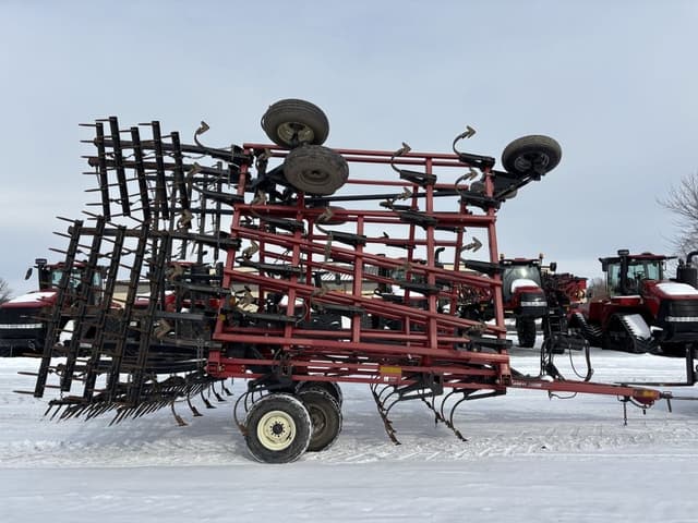 Image of Case IH Tigermate 200 equipment image 3